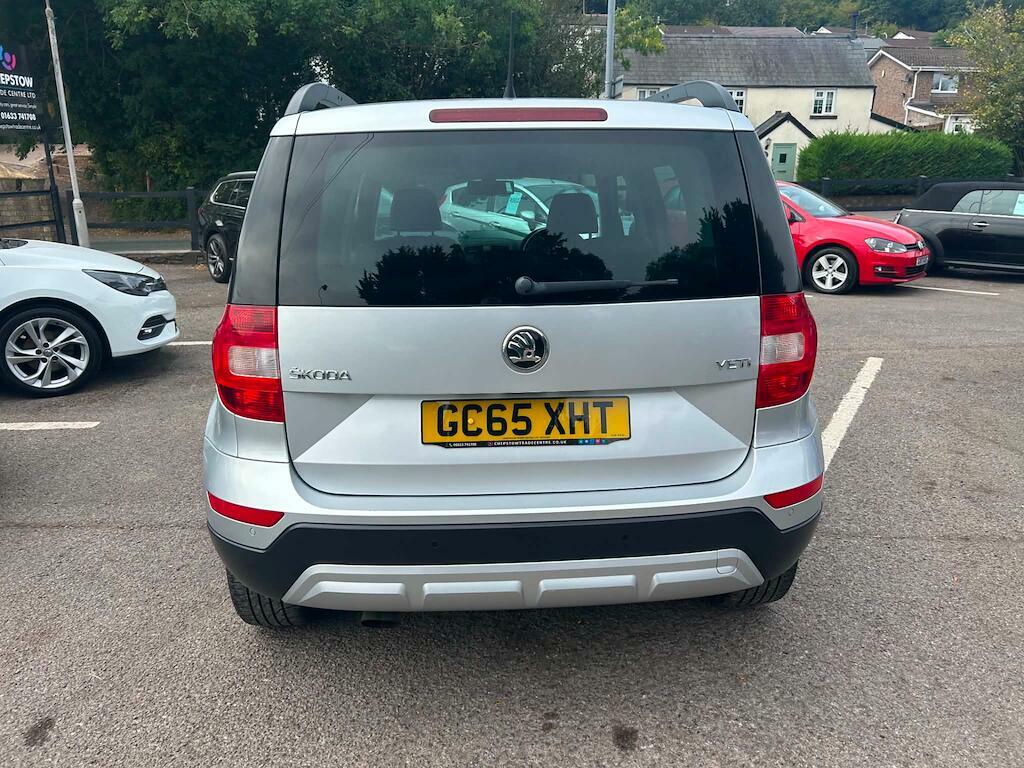 Skoda Yeti 1.2 Tsi Se L Outdoor Dsg Euro 6 Ss GC65XHT Silver #3