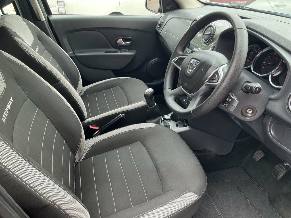 Dacia Sandero Stepway 0.9 Tce Comfort Euro 6 Ss Black #11