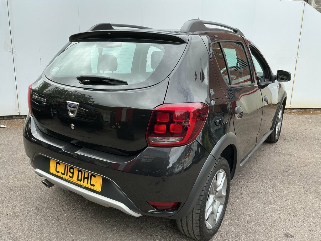 Dacia Sandero Stepway 0.9 Tce Essential Hatchback Euro Black #6