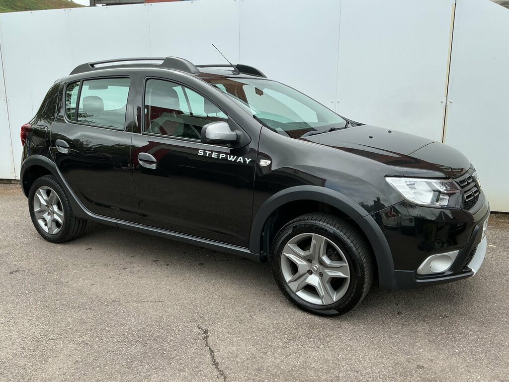 Dacia Sandero Stepway 0.9 Tce Essential Hatchback Euro Black #4
