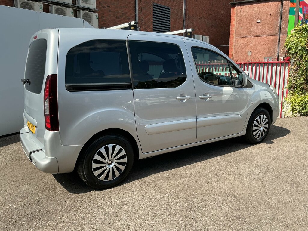 Peugeot Partner Tepee 1.6 Hdi Tepee S Mpv 135 Gkm, 9 Silver #3