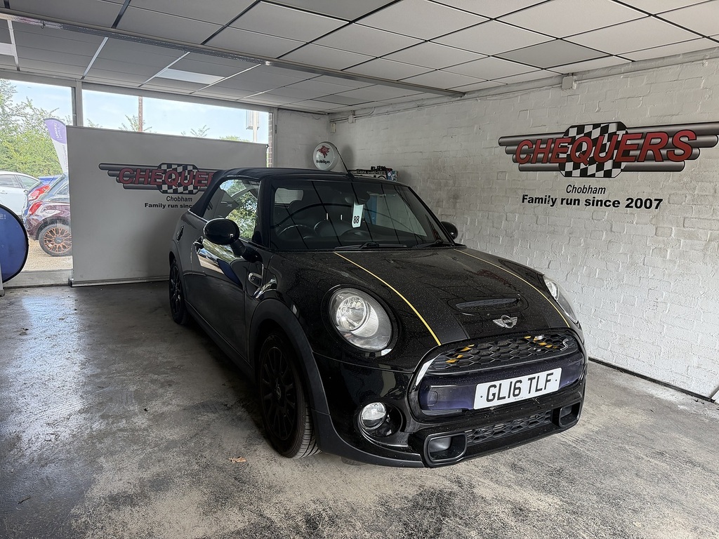 Mini Convertible Cooper S Black