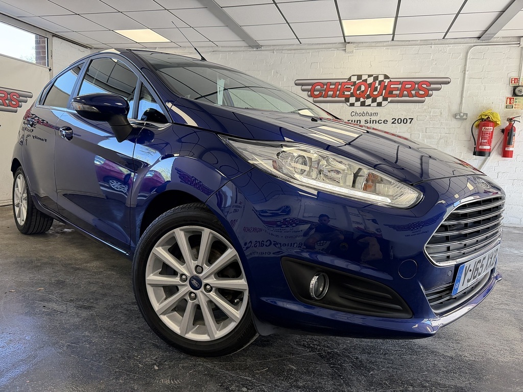 Ford Fiesta Titanium Blue