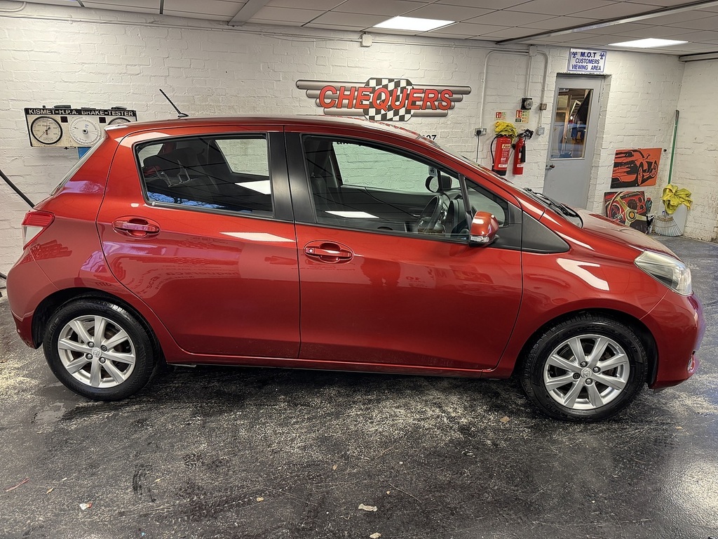 Toyota Yaris 1.3L 1.33 Dual Vvt-i Tr Hatchback Multi Grey #5