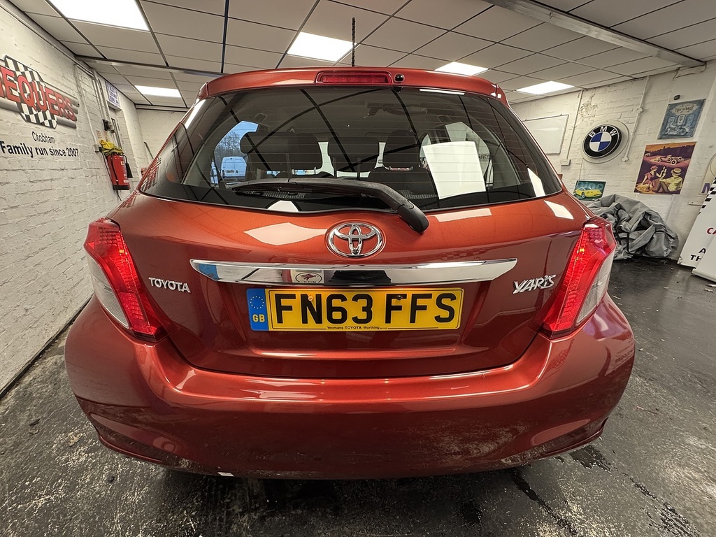 Toyota Yaris 1.3L 1.33 Dual Vvt-i Tr Hatchback Multi Grey #7