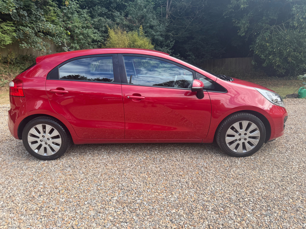 Kia RIO 1.25 2 Hatchback Euro 5 84 Bhp  #5