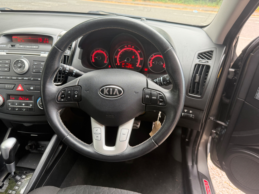 Kia Ceed 1.6 Crdi 3 Hatchback Euro 5 113 B #4