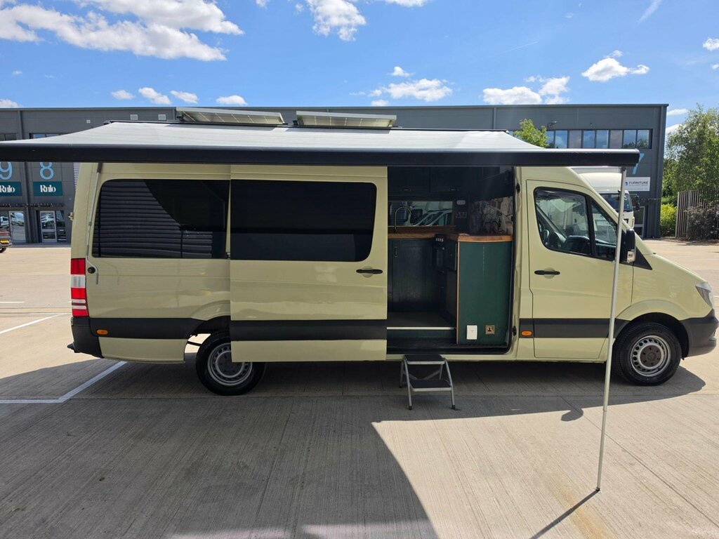 Mercedes-Benz Sprinter 316 Cdi Camper Van Lwb Lhd Beige #2