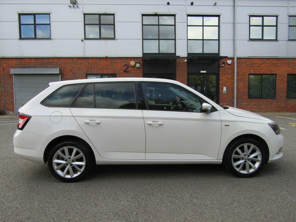 Skoda Fabia 1.0 Se Estate Lhd White #5
