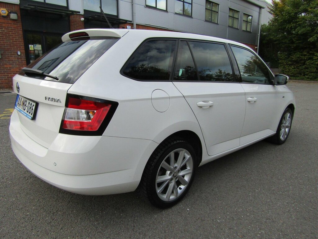 Skoda Fabia 1.0 Se Estate Lhd White #6