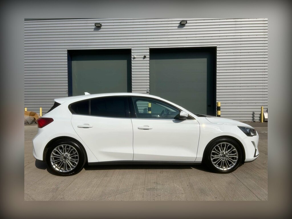 Ford Focus 1.5 Ecoblue Titanium Lhd White #4