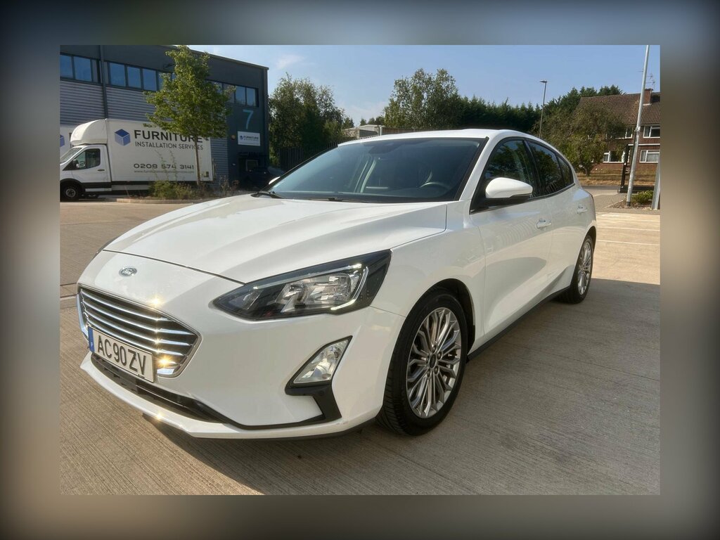 Ford Focus 1.5 Ecoblue Titanium Lhd White