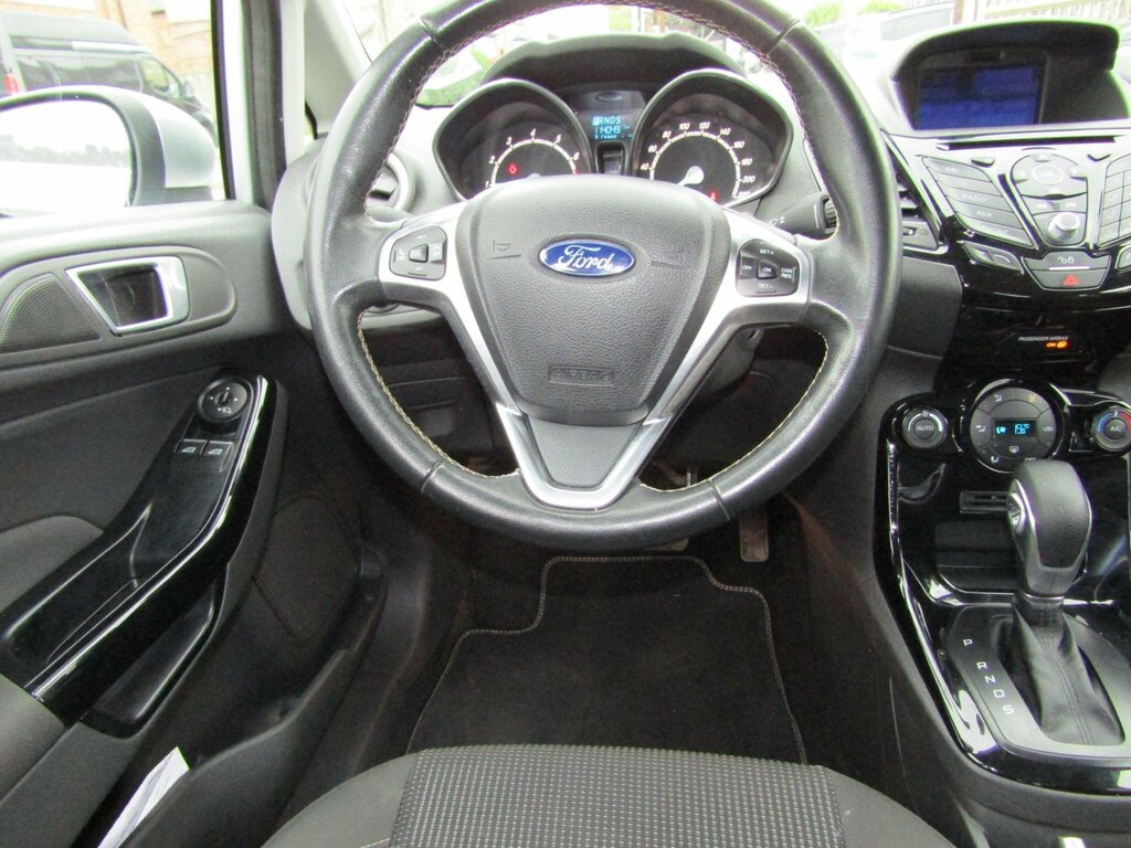 Ford Fiesta Ford Fiesta 1.0T Ecoboost Zetec S Euro 6 Ss Red #21