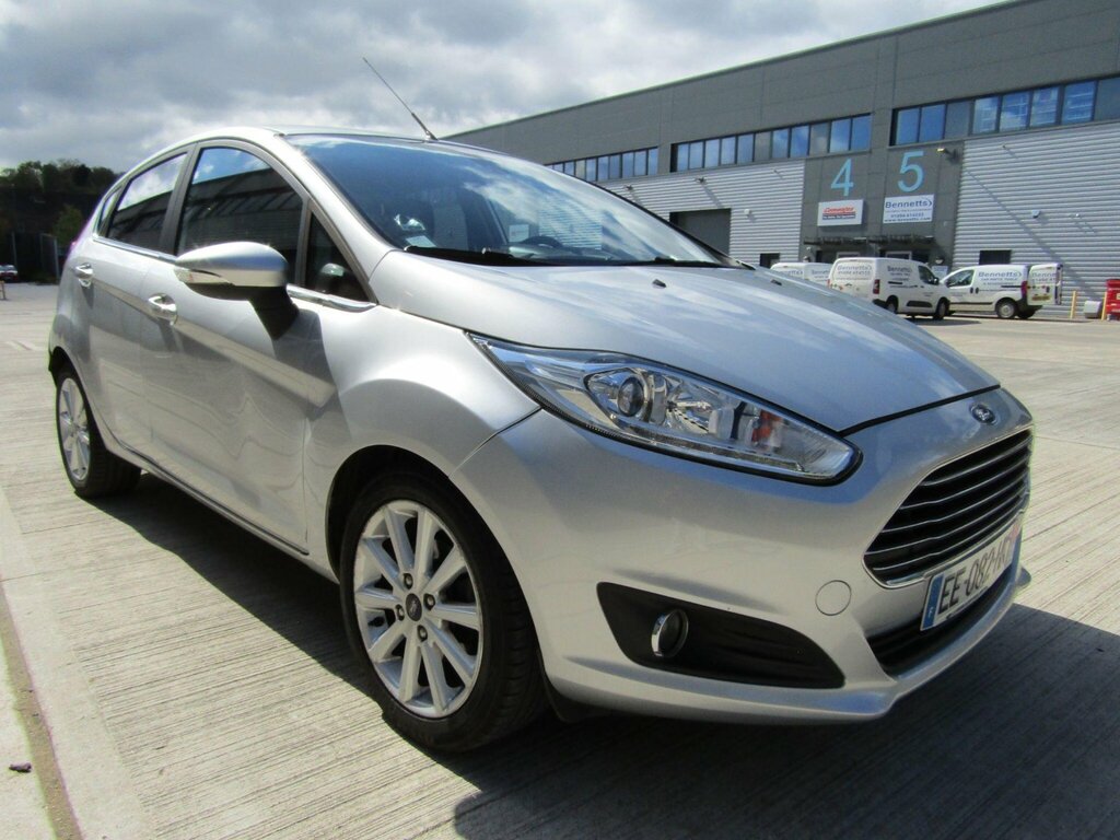 Ford Fiesta 1.0T Eco Boost Titanium Silver #2