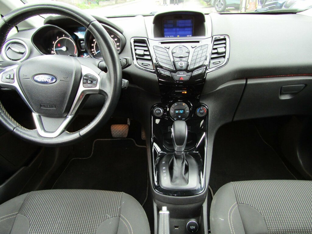 Ford Fiesta Ford Fiesta 1.0T Ecoboost Zetec S Euro 6 Ss Red #8