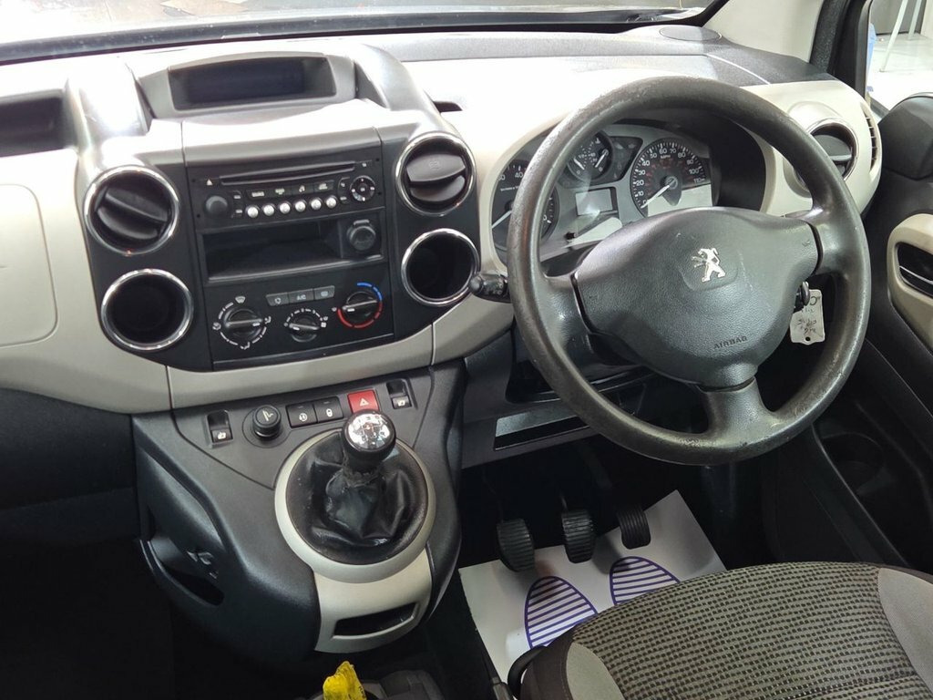 Peugeot Partner Tepee 1.6L Hdi Ss Tepee S 92 Bhp Blue #15
