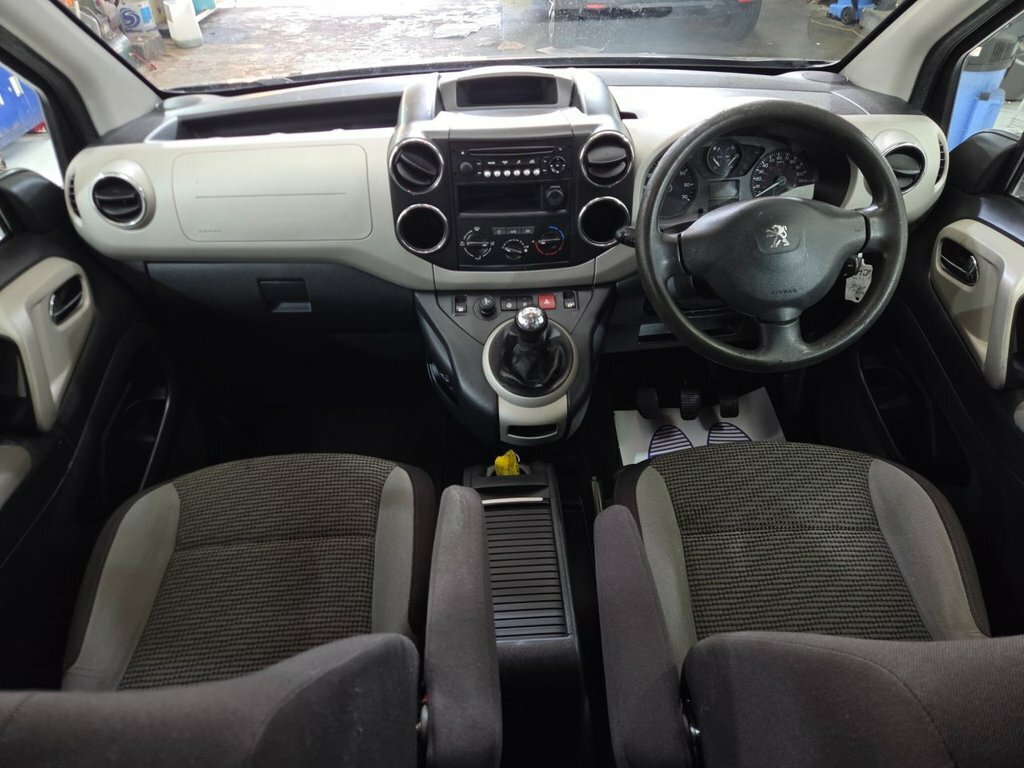 Peugeot Partner Tepee 1.6L Hdi Ss Tepee S 92 Bhp Blue #14