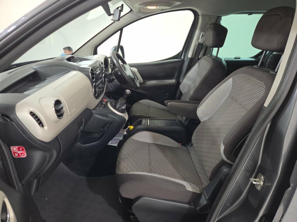 Peugeot Partner Tepee 1.6L Hdi Ss Tepee S 92 Bhp Blue #19
