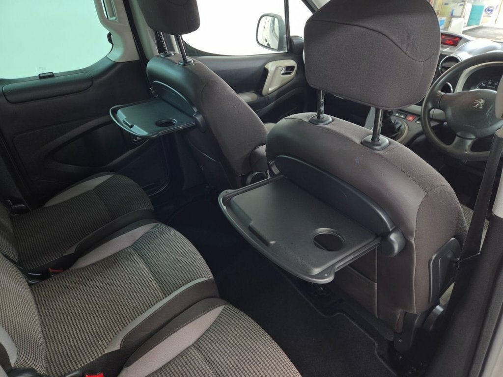 Peugeot Partner Tepee 1.6L Hdi Ss Tepee S 92 Bhp Blue #25