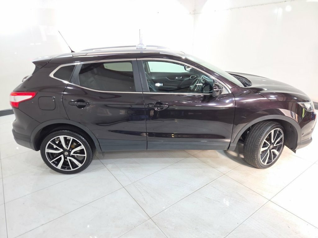 Nissan Qashqai 1.5L Tekna Black #2