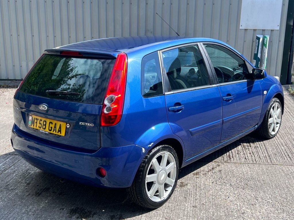Ford Fiesta 1.4L Zetec Blue Tdci 68 Bhp Blue #4