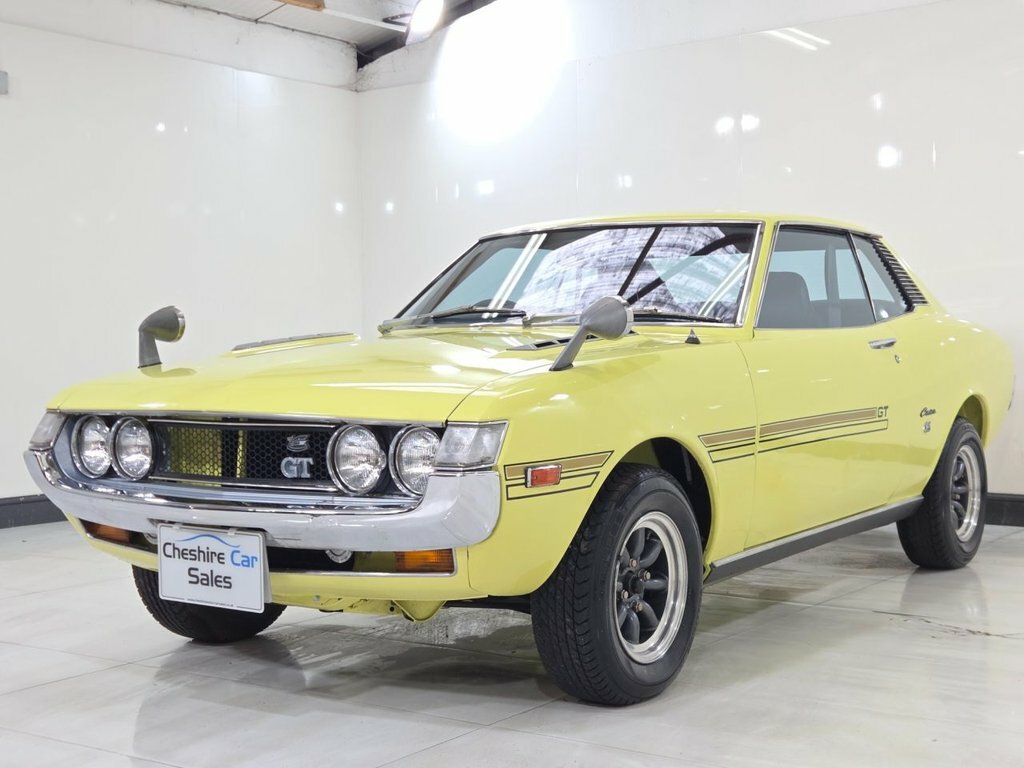 Toyota Celica Coupe Yellow #3