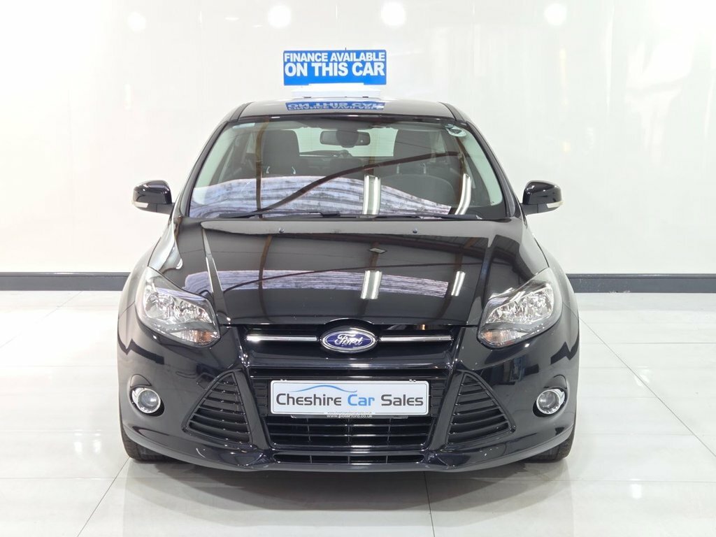 Ford Focus 1L Titanium Black #5