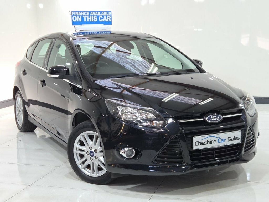 Ford Focus 1L Titanium Black #2