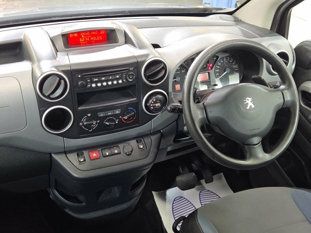 Peugeot Partner Tepee 1.6 Bluehdi Allure Euro 6 Ss Silver #17
