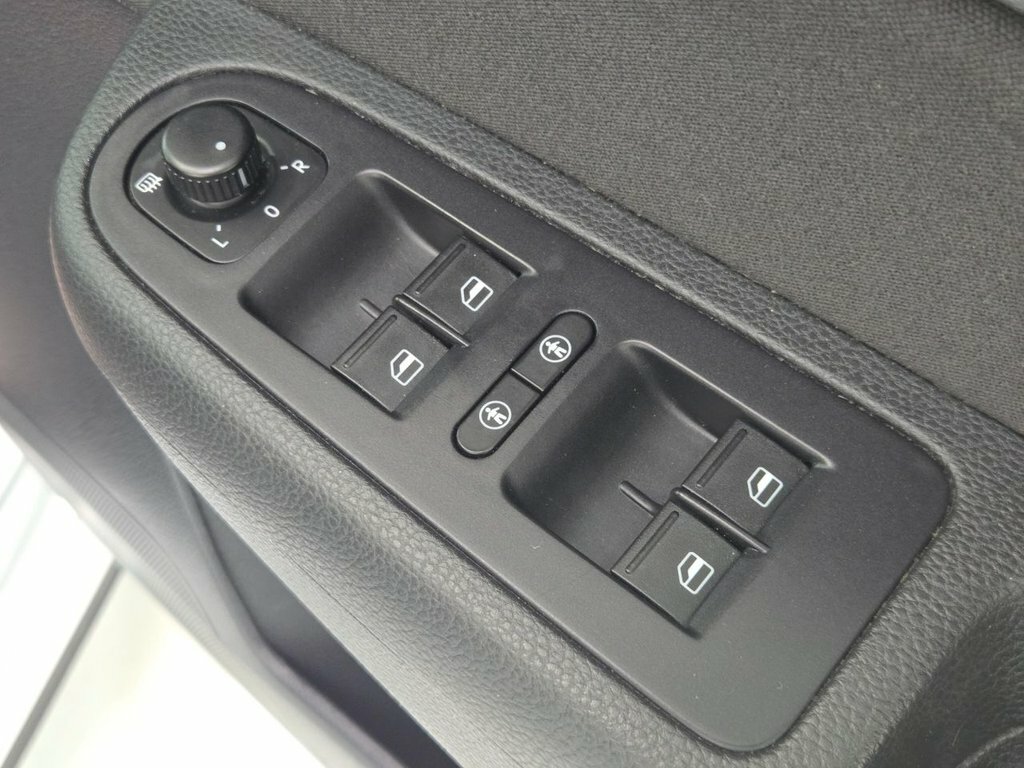 Volkswagen Sharan Mpv 2.0 Tdi Bluemotion Tech Se Wheelchair Accessib Silver #44