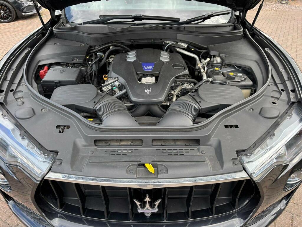 Maserati Levante Gransport S #29