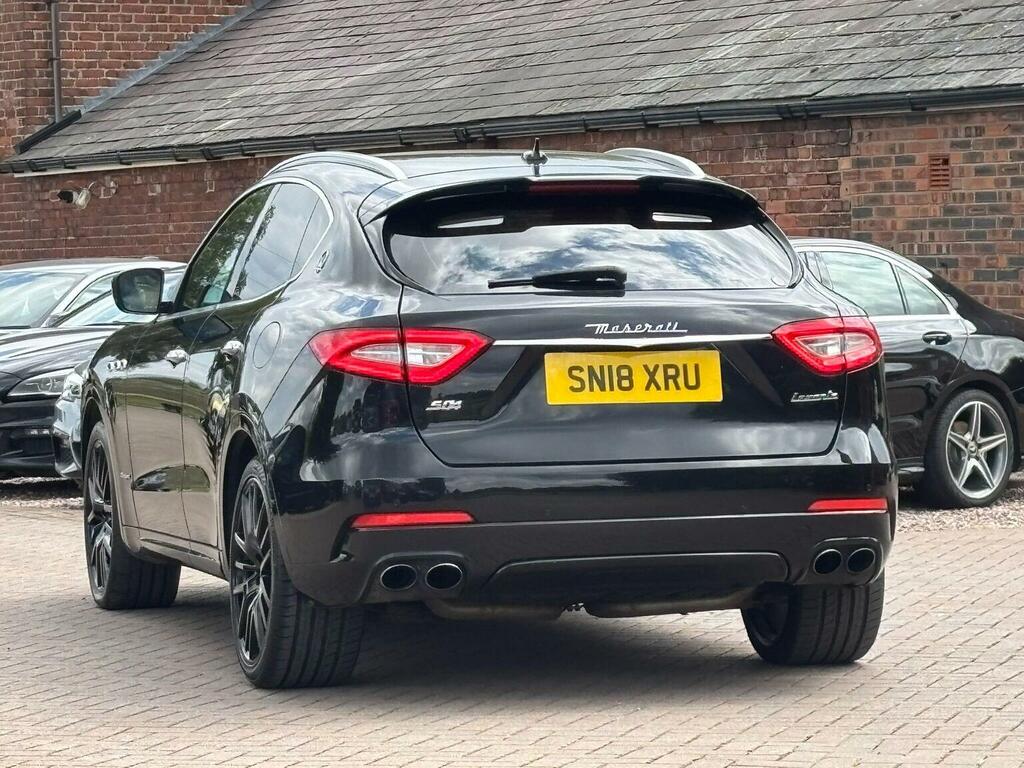 Maserati Levante Gransport S #13