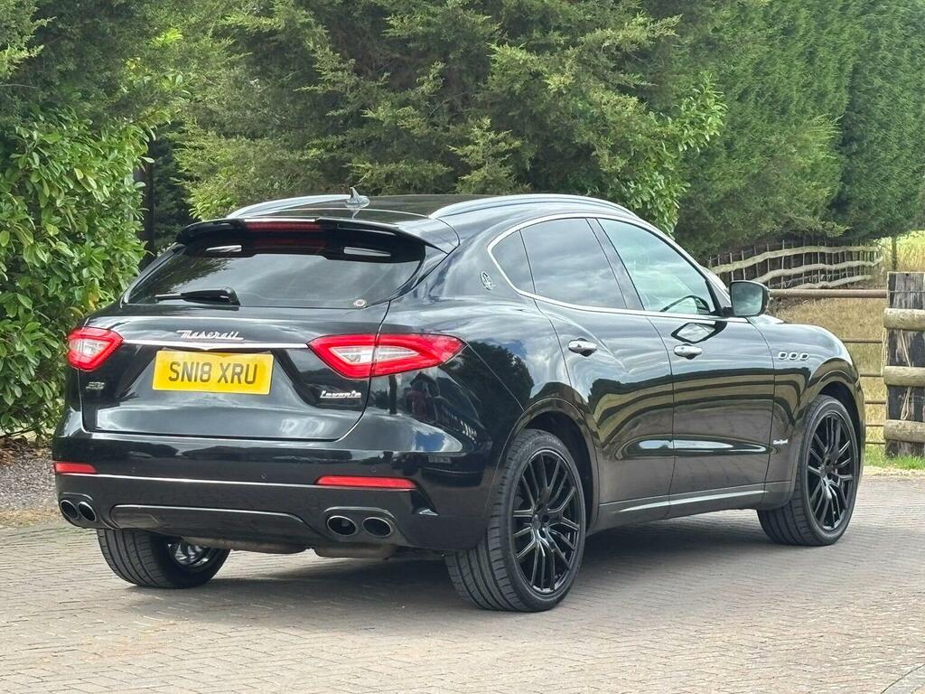 Maserati Levante Gransport S #30
