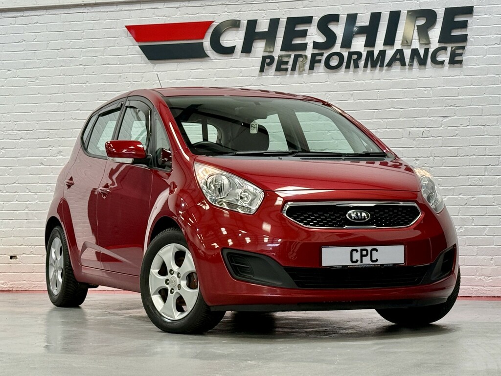 Kia Venga Mpv 1.4 Crdi 2 2013 Red