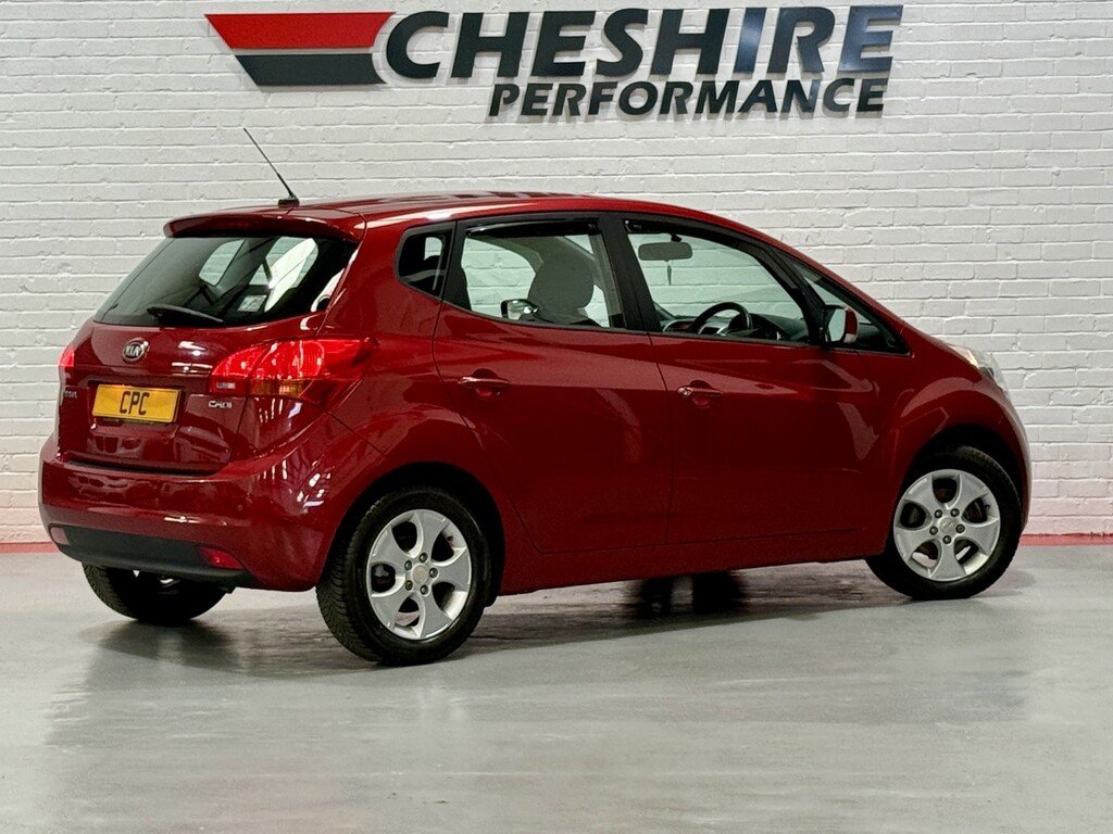 Kia Venga Mpv 1.4 Crdi 2 2013 Red #4