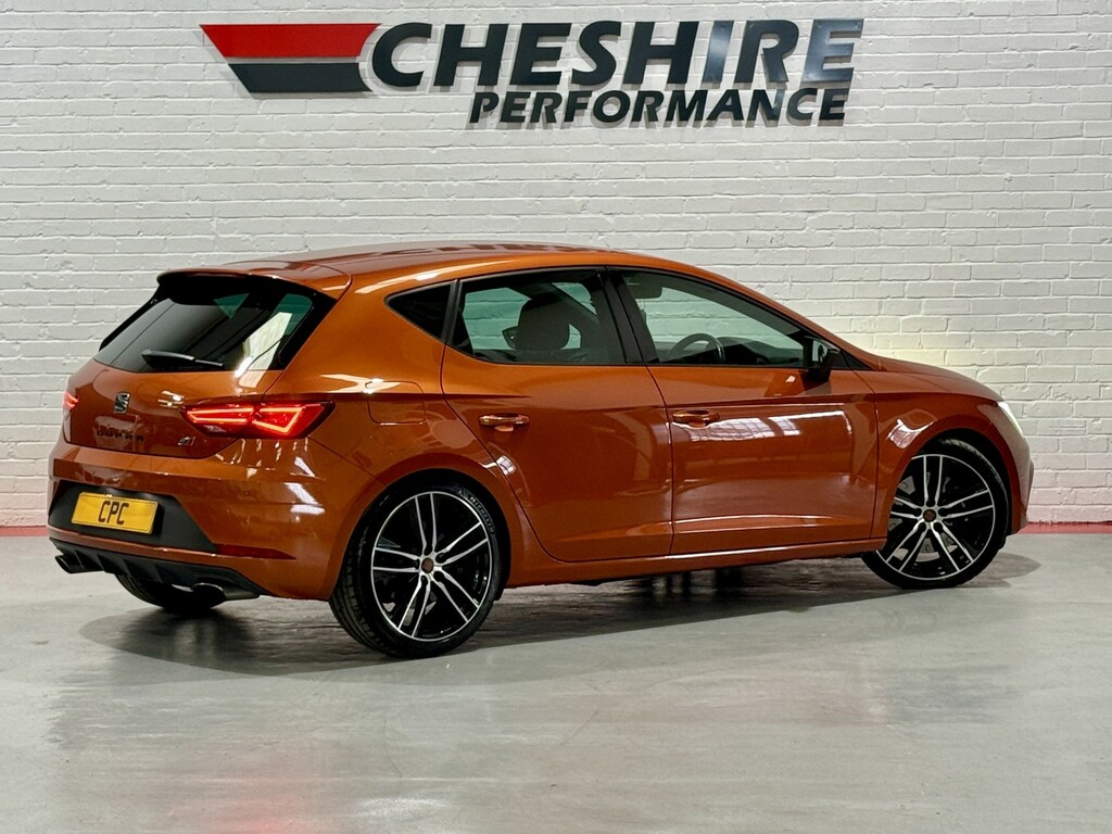Seat Leon Hatchback 2.0 Tsi Cupra 300 - Revo Stage119s DF18MYM Orange #4