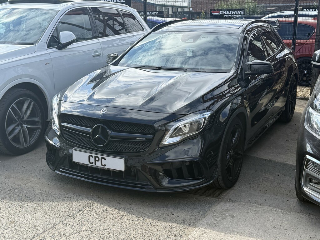 Mercedes-Benz GLA Class Suv 2.0 Gla45 Amg 2017 Black