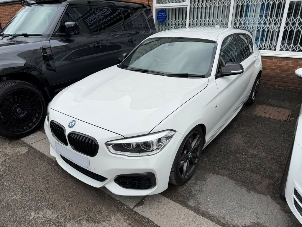 BMW 1 Series 3.0 M140i Shadow Edition 5-Door White