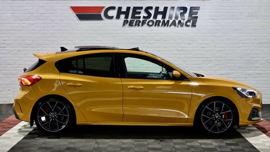 Ford Focus Hatchback 2.3 T Ecoboost St - Cp Stage 1 Pan AK20BJE Orange #3
