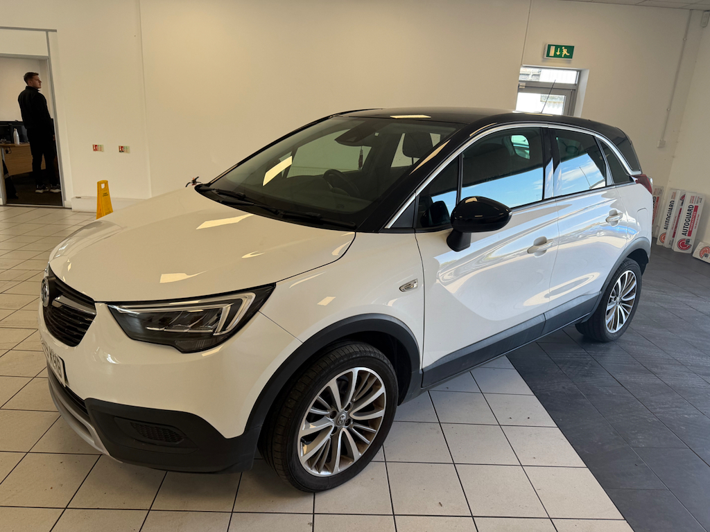 Vauxhall Crossland X 1.2 L Griffin #2