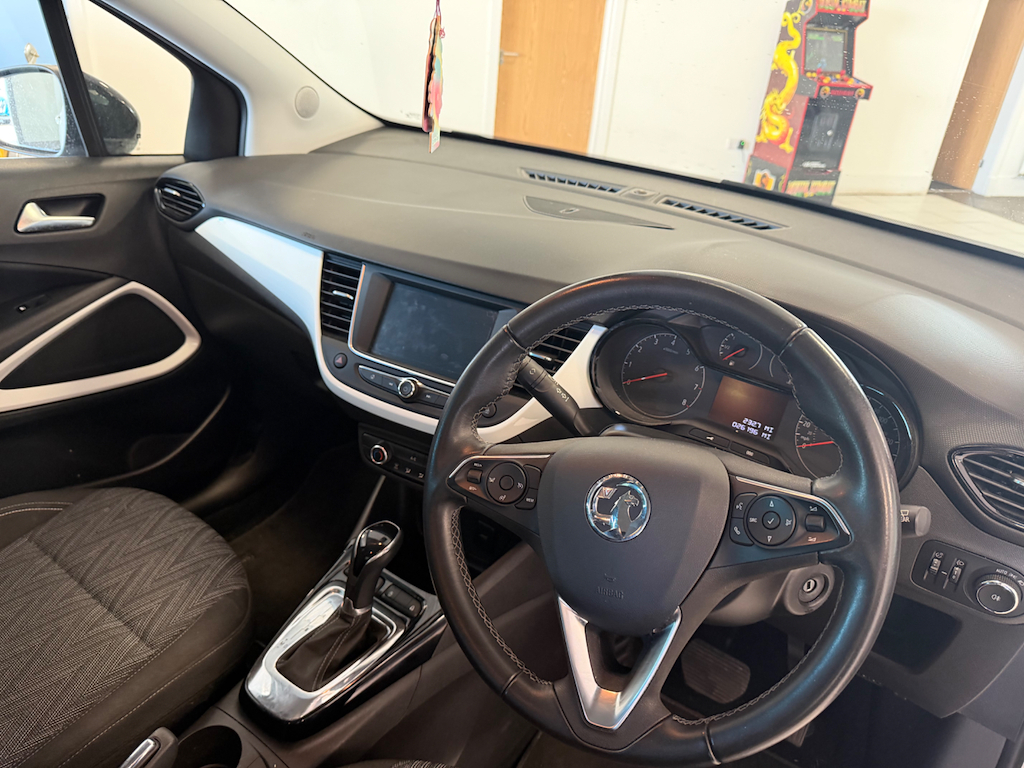 Vauxhall Crossland X 1.2 L Griffin #5