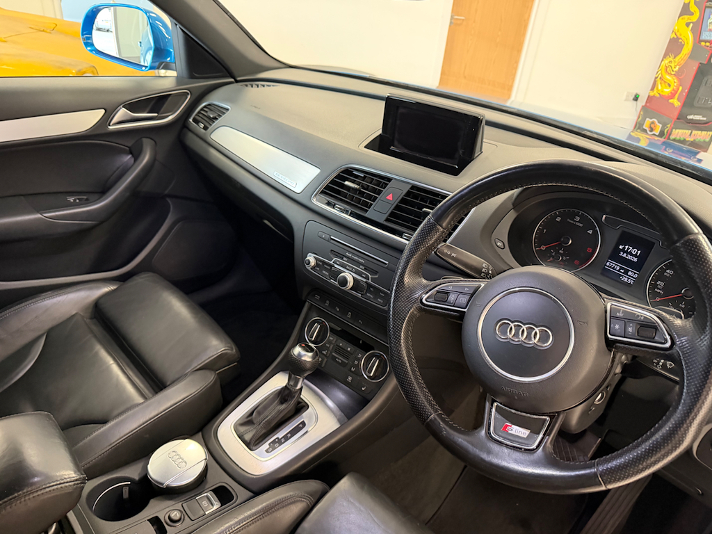 Audi Q3 Audi Q3 S Line 1.4 Tfsi Cylinder On Demand 150 Ps Grey #5
