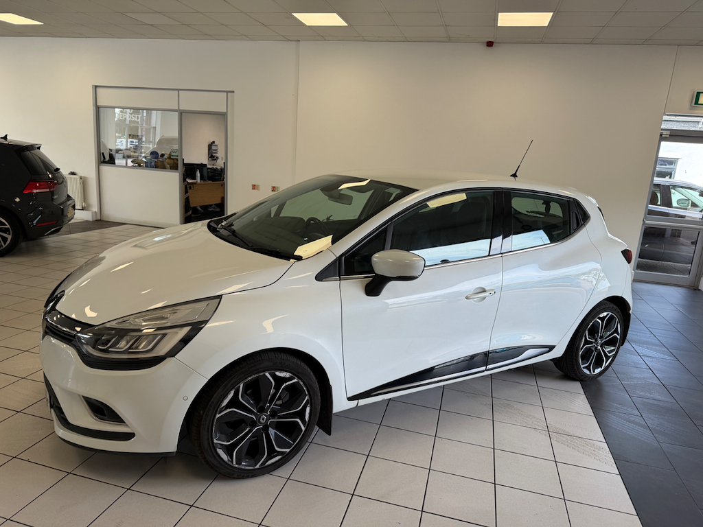 Renault Clio 1.2 L Signature Nav Tce #4