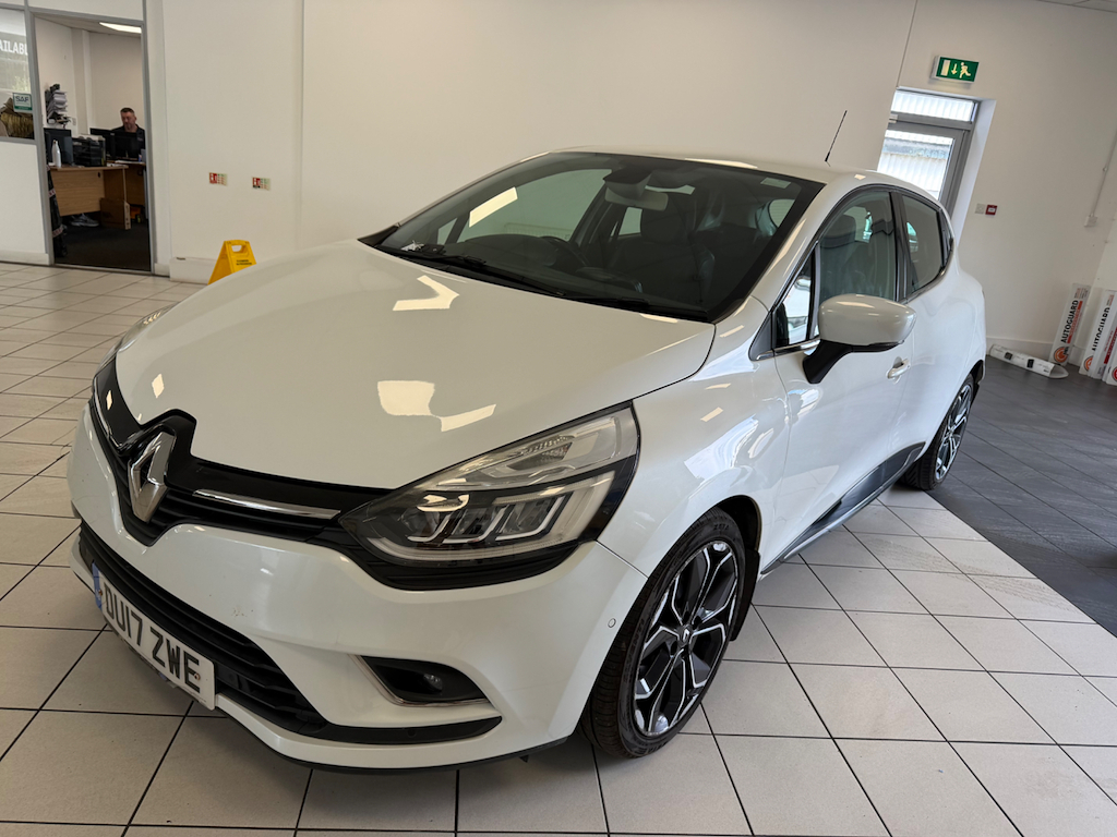 Renault Clio 1.2 L Signature Nav Tce