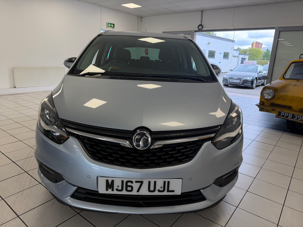 Vauxhall Zafira Tourer 1.4 L Sri Nav  #3