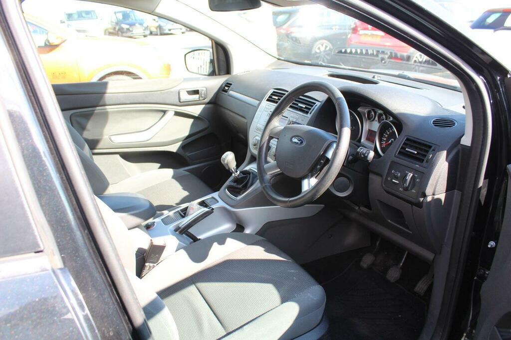 Ford Kuga 2.0 Tdci Zetec 2Wd Euro 5 Black #3