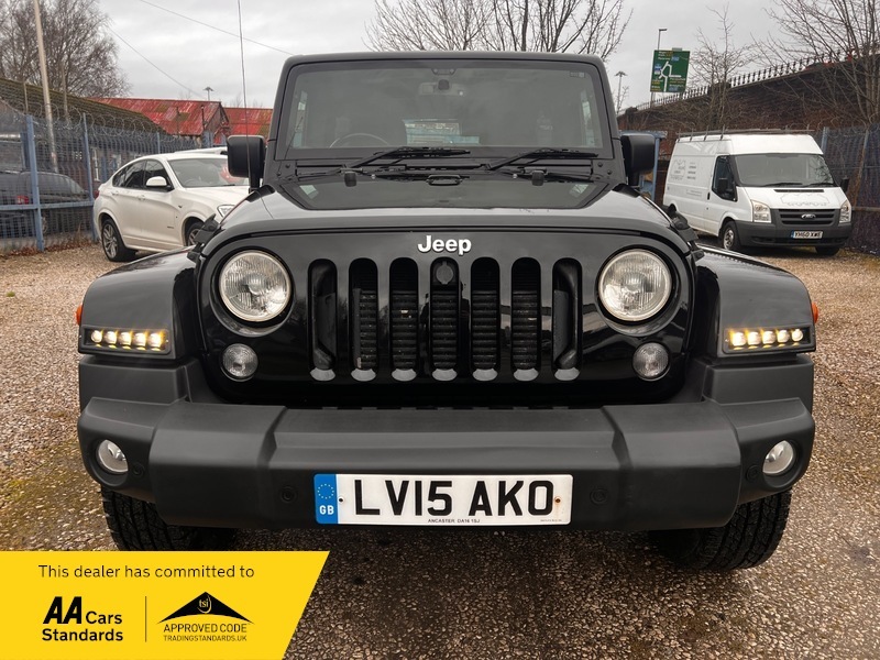 Jeep Wrangler 2.8 Crd Sahara Suv Black #4
