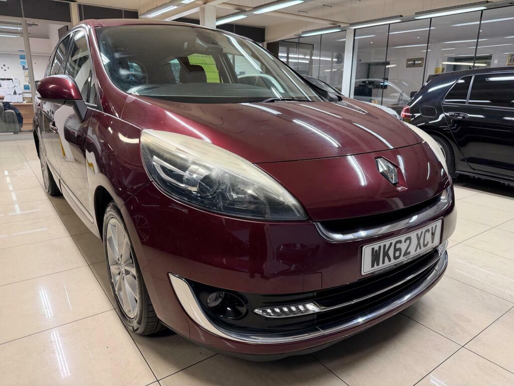 Renault Grand Scenic 1.6 Dci Dynamique Tomtom Euro 5 S S Red