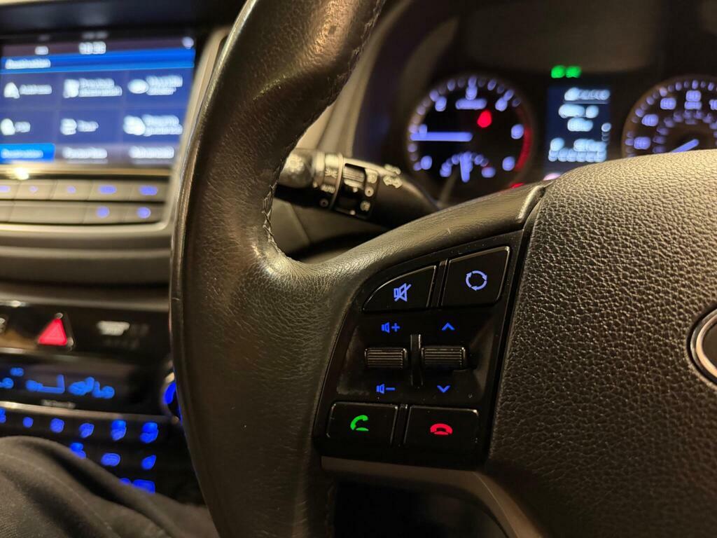 Hyundai Tucson 2.0 Crdi Premium Se Silver #32