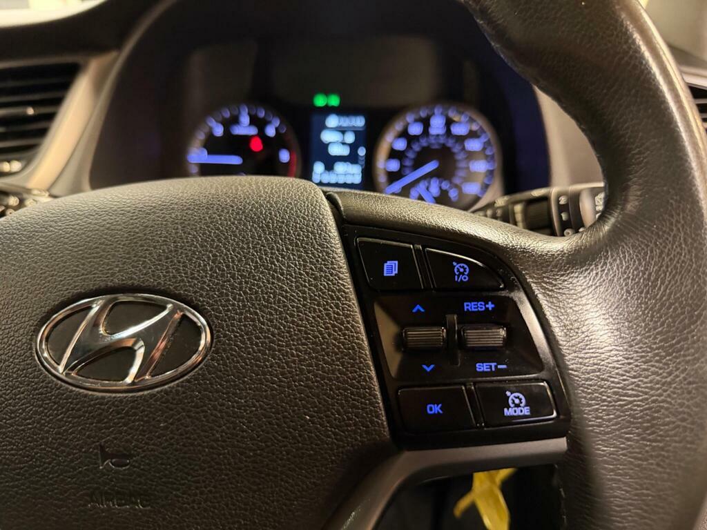 Hyundai Tucson 2.0 Crdi Premium Se Silver #31